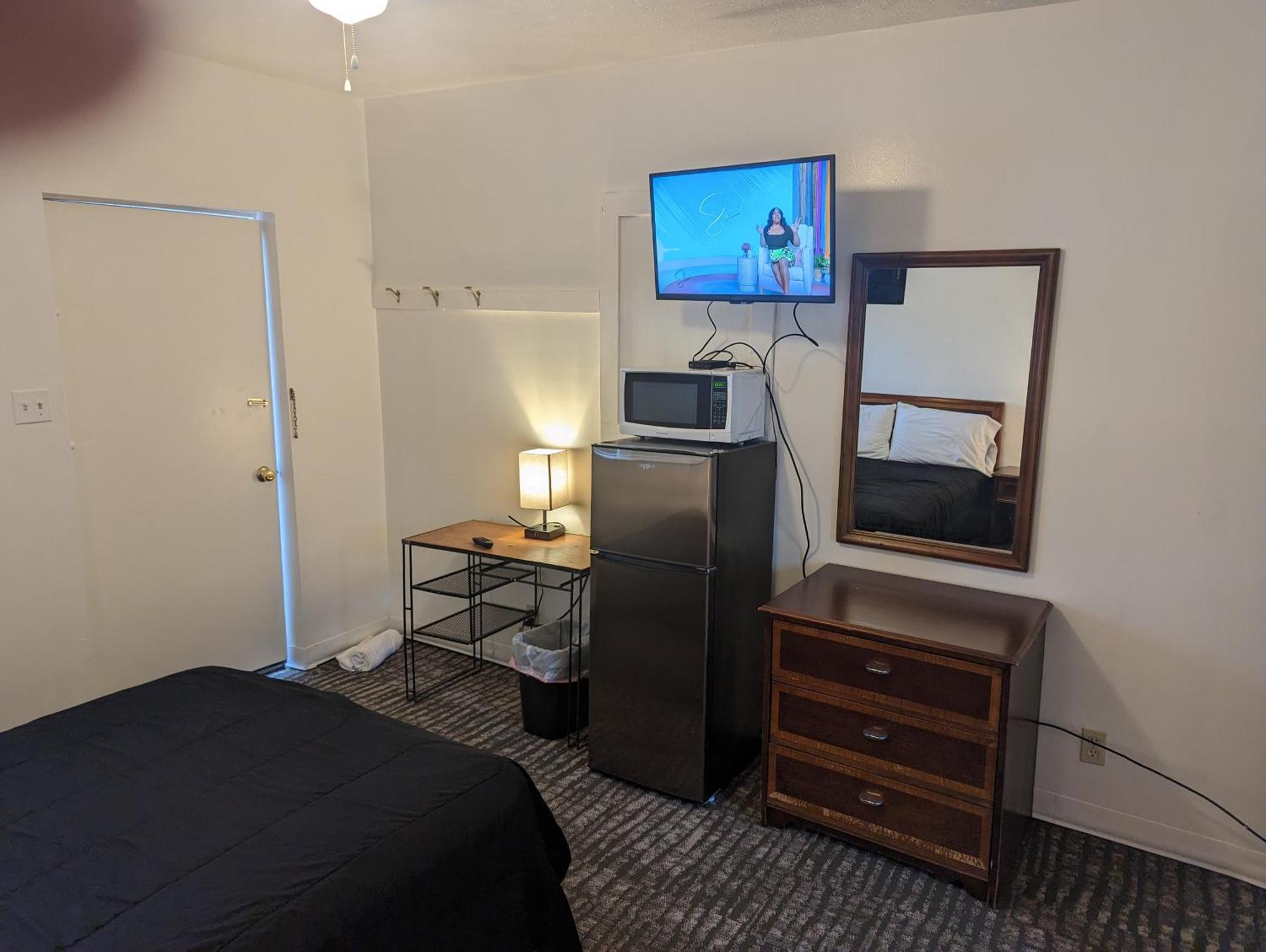 Terry Point Motel Richfield Экстерьер фото